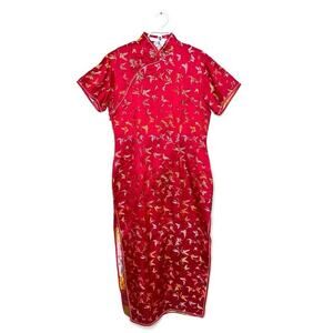Vtg‎ Women's Red Satin Chenogsam Asian Dress Embroidered Gold Butterflies Sz 44